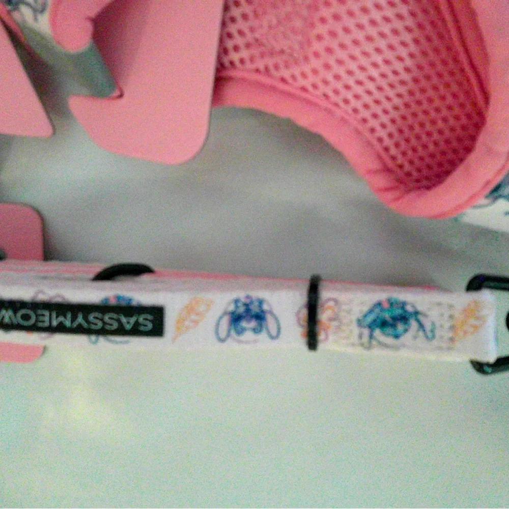 Disney Sassy Meow Pink “Stitch” Step In Harness (M), Collar w/Matching Leash 6ft